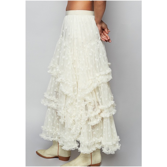POL Cream Floral Embroidered Lined Layered Maxi Skirt - Picture 6 of 6